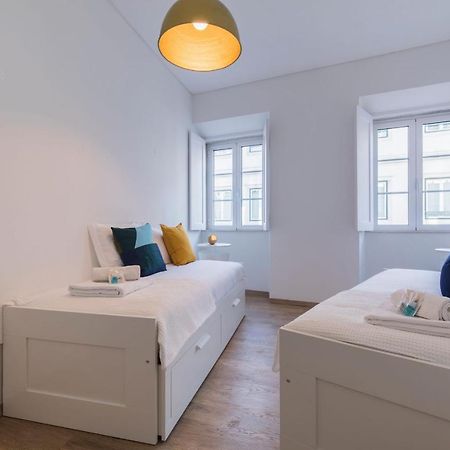 Lovelystay - Peaceful Central Apartment I Лісабон Екстер'єр фото